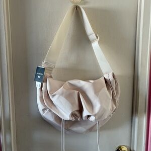 NWT Uniqlo x Marimekko “Natural” White Circle Print Drawstring Bag